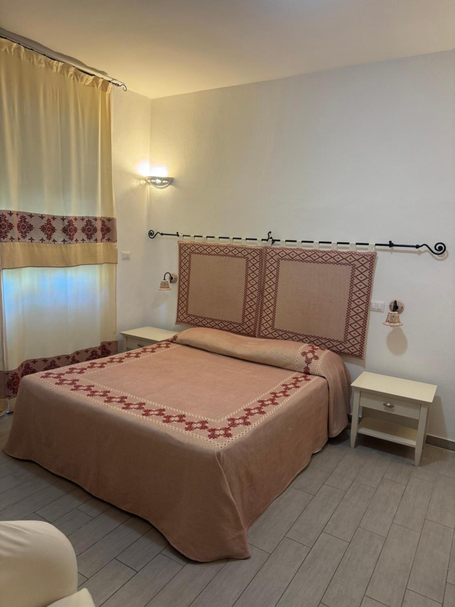 Bed and Breakfast Domo Acabara Альгеро Экстерьер фото